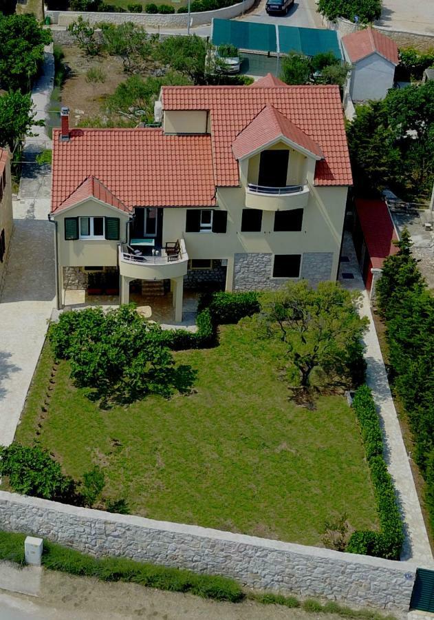 Seaside Apartments Laurus מורטר מראה חיצוני תמונה